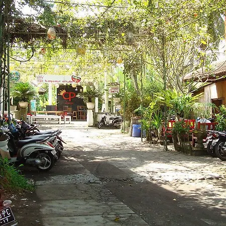 Loka House Hotel