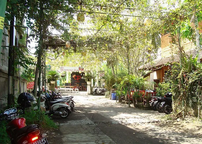 Loka House 3*