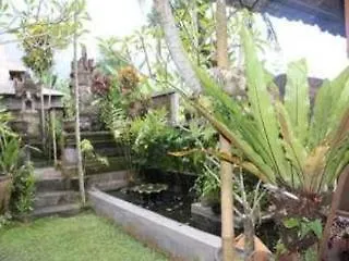Hotel Loka House 3*